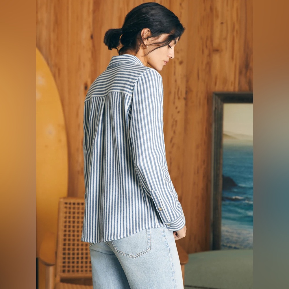 Faherty Navy Blazer Stripe Legend Sweater Shirt Women's XL Relaxed Super Soft - Picture 2 of 8
